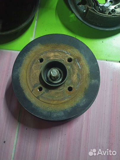 Ступица задняя с барабаном Renault Sandero комплек