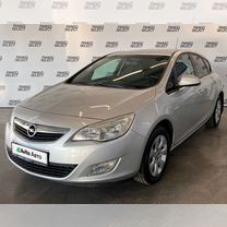 Opel Astra 1.6 MT, 2011, 155 190 км, с пробегом, цена 675 000 руб.