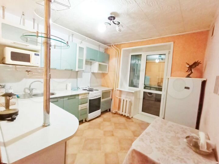 2-к. квартира, 42 м², 4/5 эт.