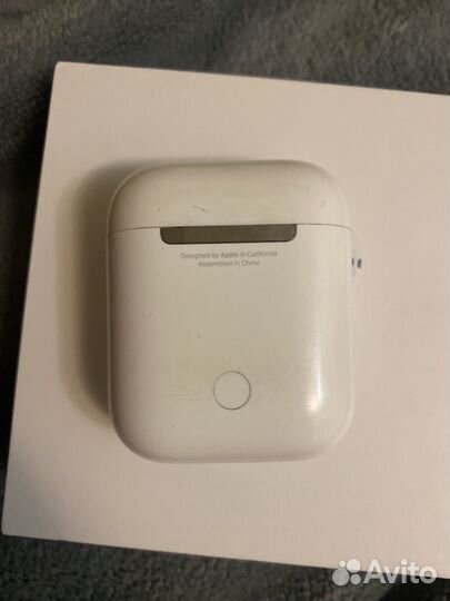 Airpods 2 левый + кейс
