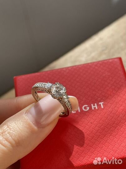 Серебряное кольцо