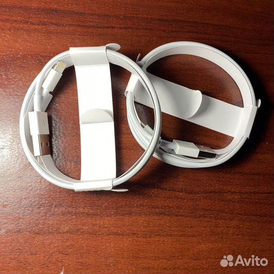 Кабель Apple Lightning/USB (1 м)