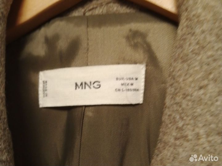 Пальто женское демисезонное. 80проц.шерсть