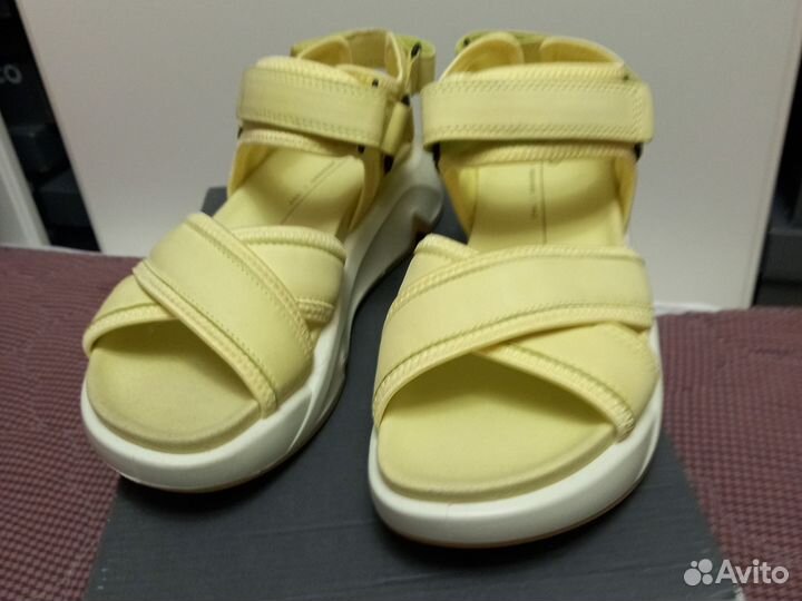 37р новые сандалии ecco chunky sandal