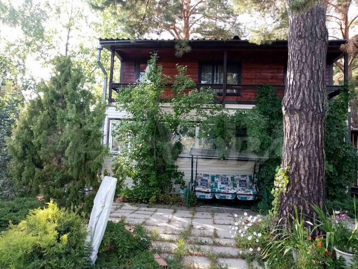 Дача 160 м² на участке 8 сот.