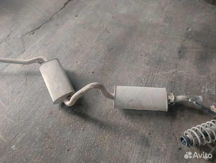 Глушитель ауди 80 б3