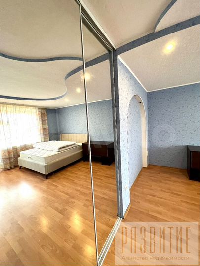 3-к. квартира, 113 м², 5/9 эт.