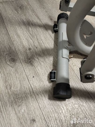 Эллиптический тренажер