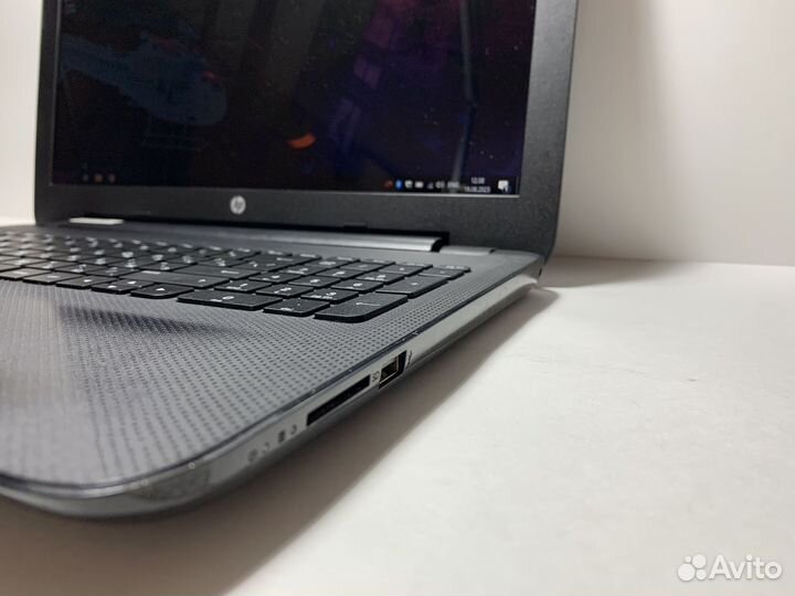 Игровой ноутбук HP 4ядра/12gb/2видеокарты/ssd512