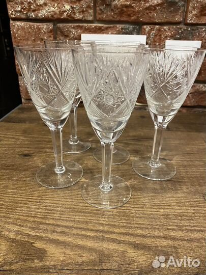 Хрустальные бокалы