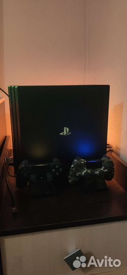 Playstation 4 Pro 1TB 90+ игр