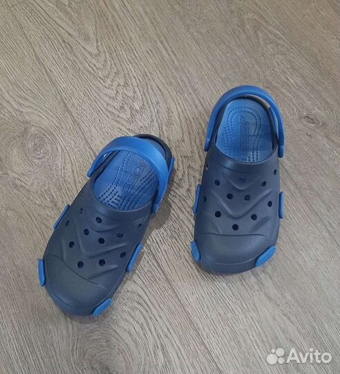 Сланцы детские crocs