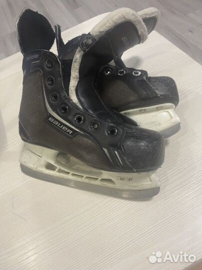 Хоккейные коньки Bauer