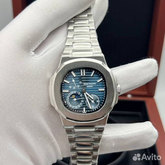 Премиум механика Patek Philippe Nautilus Moonphase