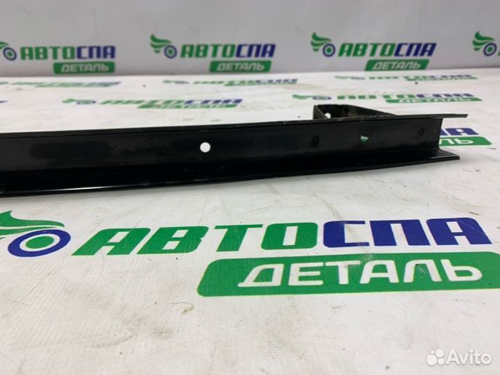 Усилитель бампера передний Nissan Qashqai