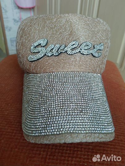 Кепка бейсболка со стразами