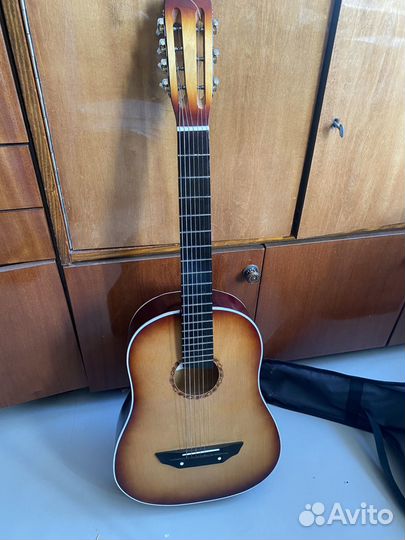 Гитара семиструнная русская