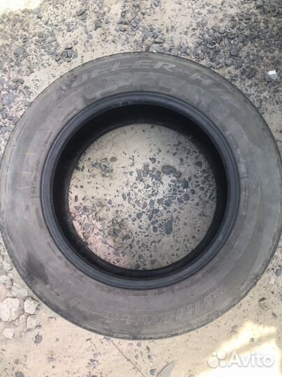 Bridgestone Dueler H/P Sport 215/65 R16