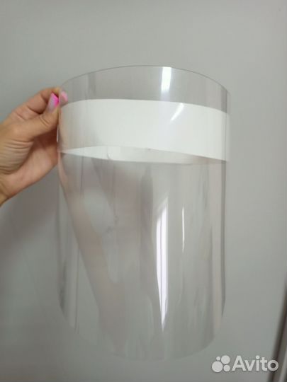 Защитный экран для мастера маникюра