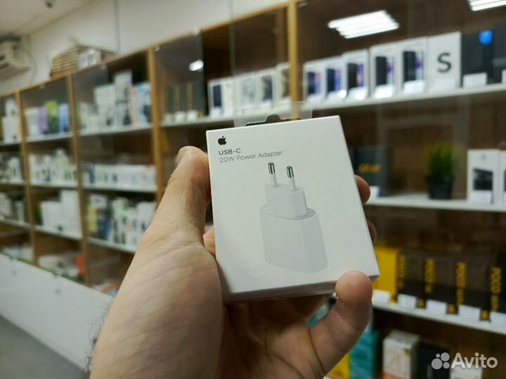 Сетевое устройство Apple PD 20W USB-C Power Adapte