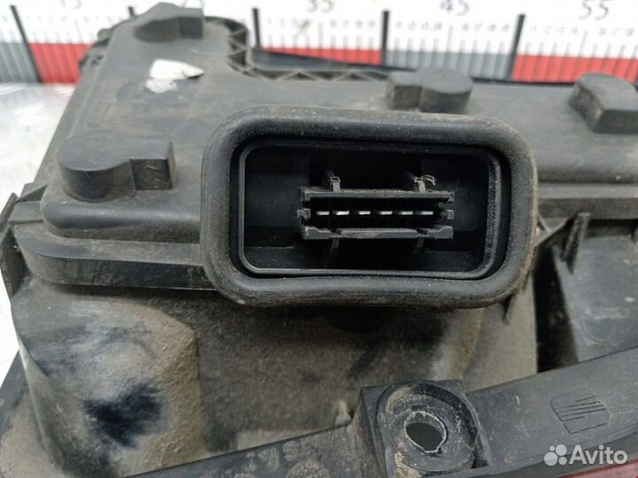 Фонарь задний правый Volkswagen Lupo 6X 2000