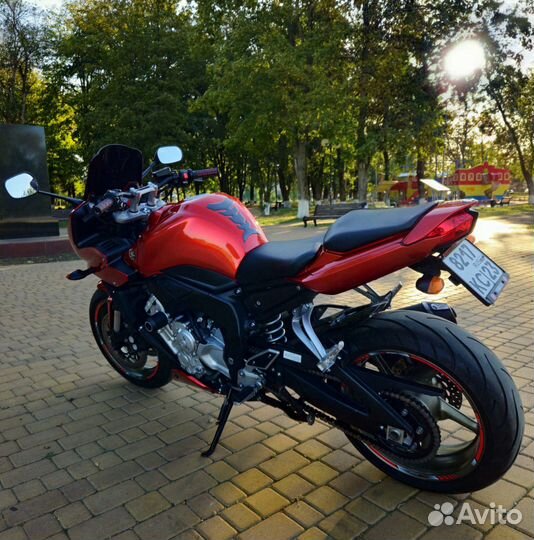 Yamaha fz1 2009