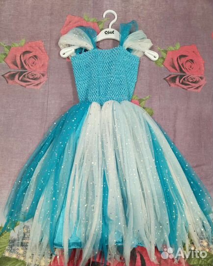 Платье для девочки праздничное