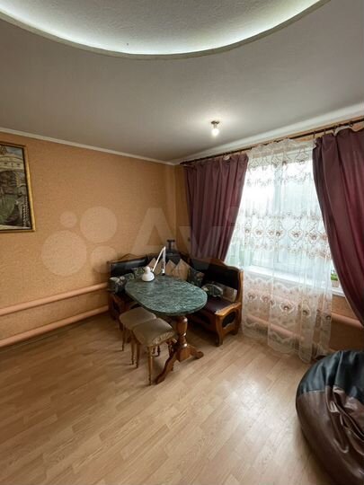 Дом 186,1 м² на участке 4,5 сот.