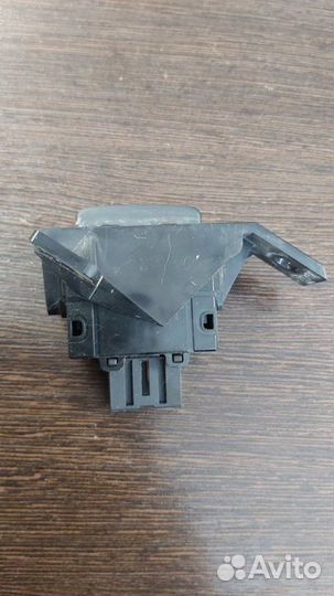 Кнопка Infiniti Ex35 1 поколение VQ35HR 2008