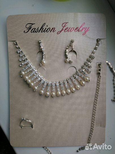 Бижутерия колье на праздник, свадьбу, Новый год