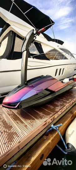 Стоячий гидроцикл Benelli Hydrospace