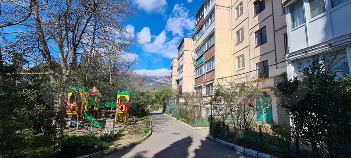 2-к. квартира, 46 м², 5/5 эт.