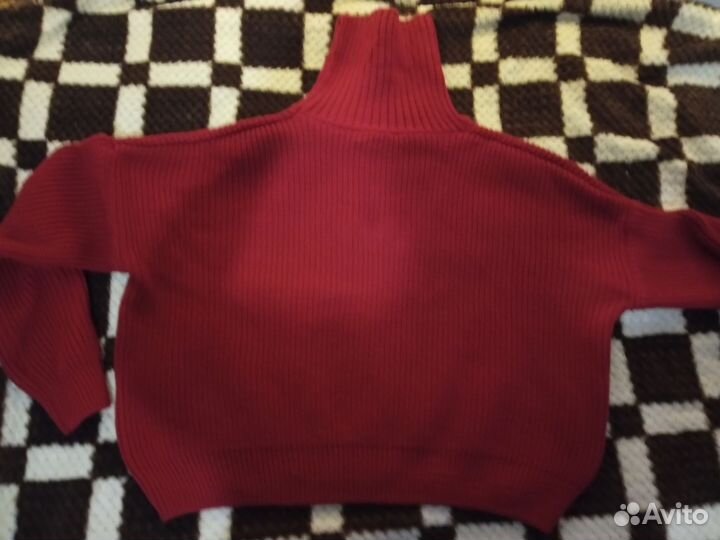 Свитер женский оверсайз с горлом