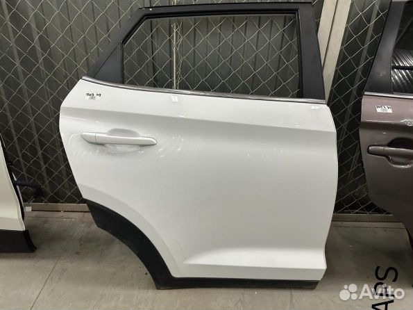Дверь задняя правая Hyundai Tucson 3 TL