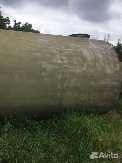 Емкость бочка цистерна