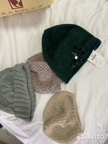 Шапки женские новые