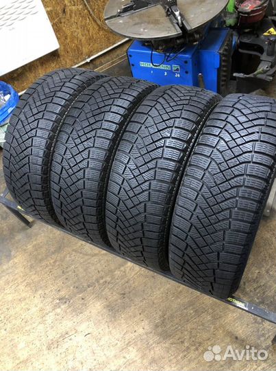 Pirelli Ice Zero FR 205/60 R16 92H