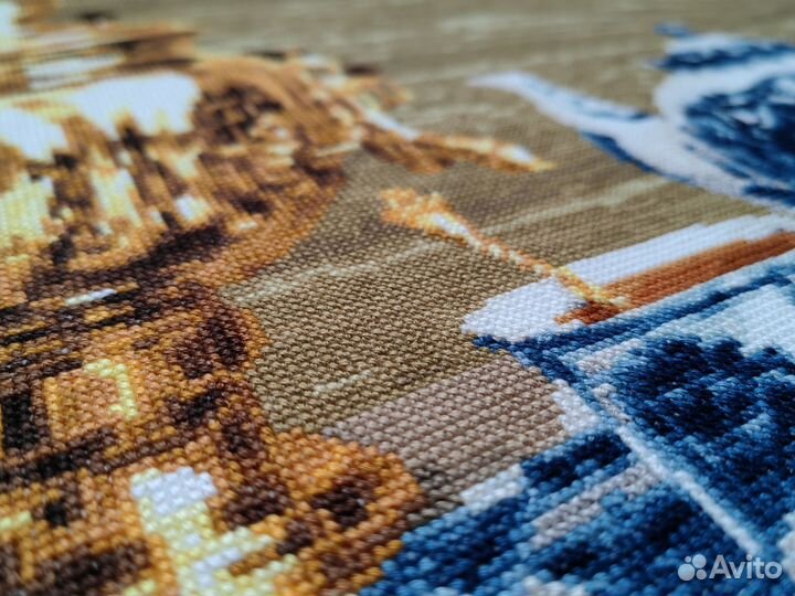 Картина вышитая крестом ручная работа