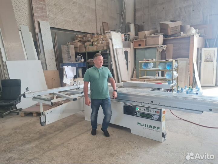 Кухонный гарнитур угловой под потолок