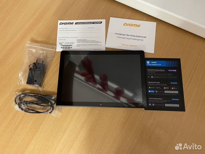 Планшет Digma