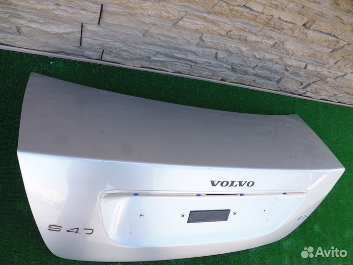 Крышка багажника Вольво S40 II MS 2004-2016