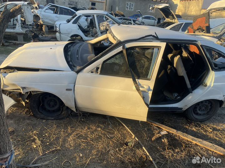 Авто разбор на priora