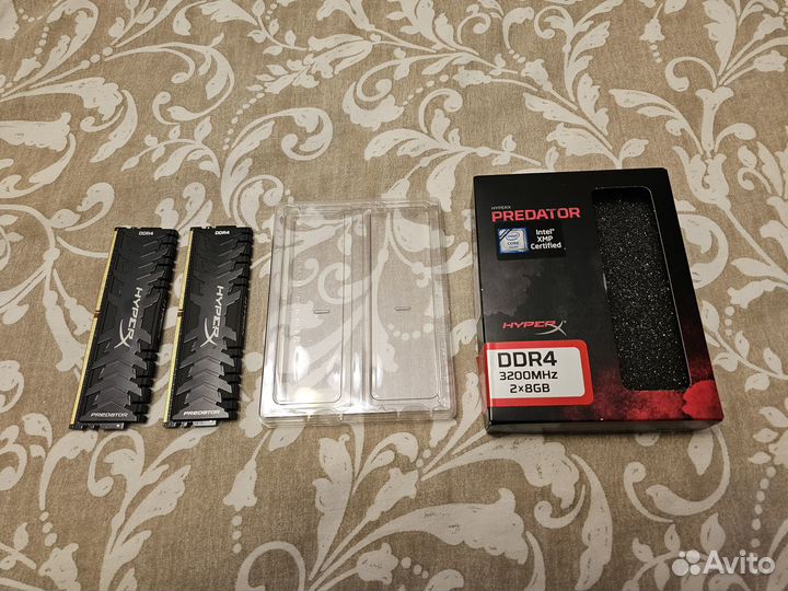 Kingston HyperX Predator DDR4 2*8GB 3200MHz