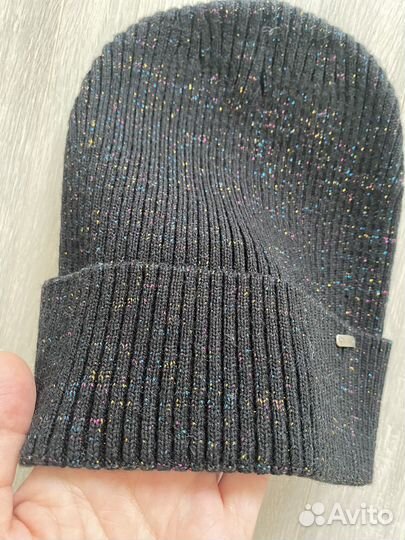 Женская шапка бини