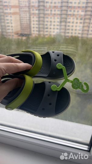 Сандали Crocs c7 новые