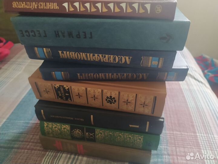 Книги отдам бесплатно