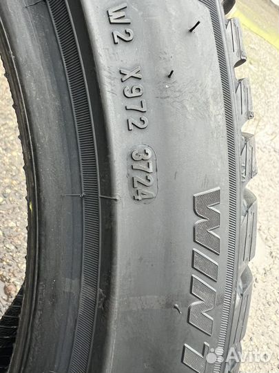 Pirelli Winter Sottozero 3 245/45 R19 и 275/40 R19 105V