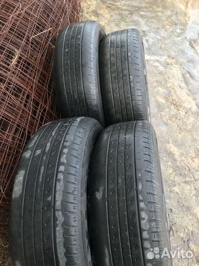 Nexen Roadian 571 235/65 R17