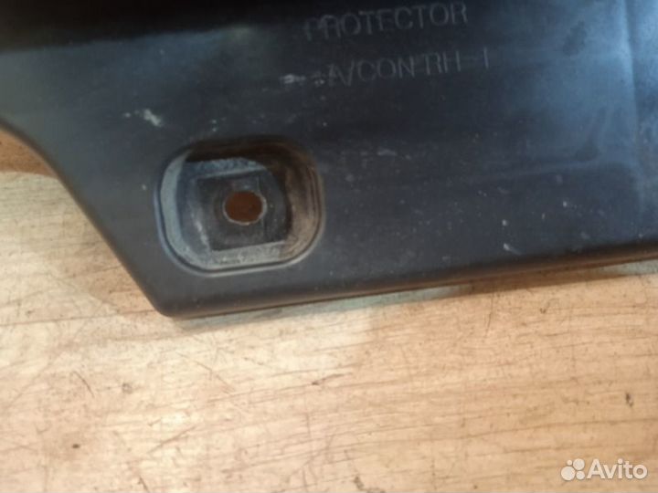 Пыльник правый Kia Rio 4 седан 1.6 2019