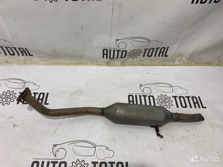 Глушитель Toyota Corolla 150 1ZR 2008